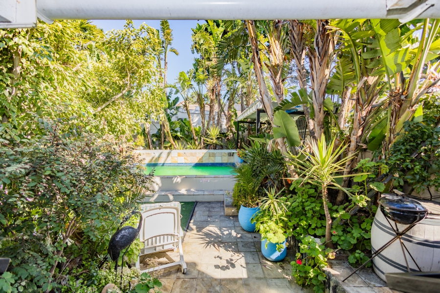 13 Bedroom Property for Sale in Sunset Beach Western Cape